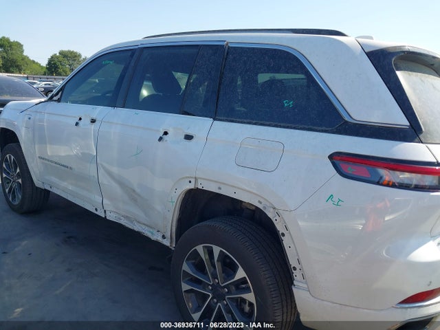 2022 Jeep Grand Cherokee, VIN: 1C4RJYD64N8756358