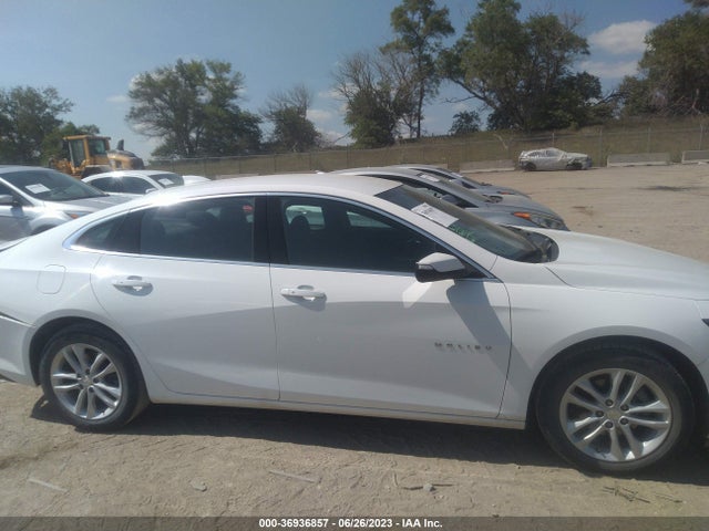 Chevrolet MALIBU LT 2018 1G1ZD5STXJF230930 Image 5