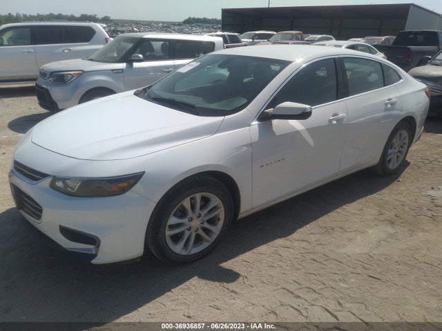 Chevrolet MALIBU LT 2018 1G1ZD5STXJF230930 Image 2