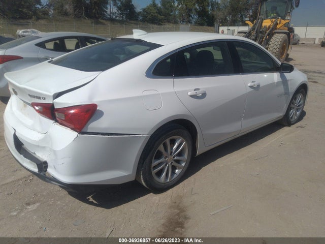 Chevrolet MALIBU LT 2018 1G1ZD5STXJF230930 Image 10