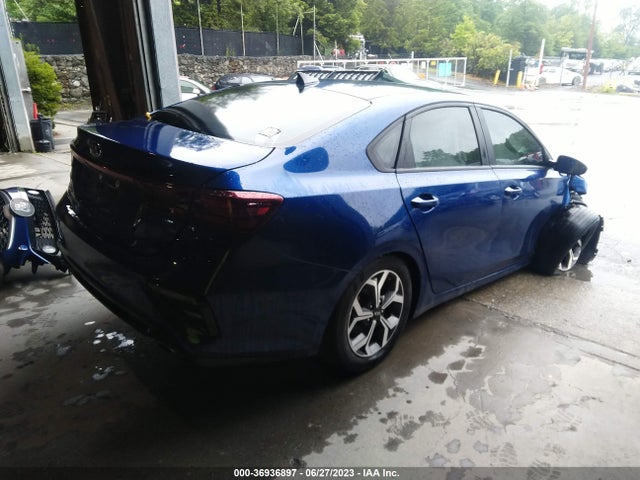 2021 KIA FORTE LXS VIN: 3KPF24AD6ME305593