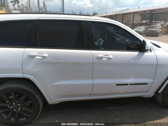 1C4RJFAG0LC198651 Jeep Grand Cherokee Altitude