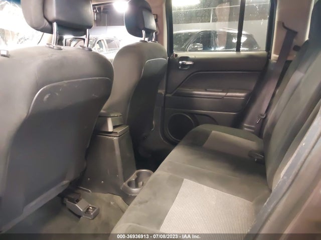 Jeep Patriot Latitude 2016 1C4NJPFA0GD794254 Image 8
