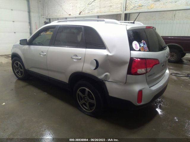 5XYKTDA7XEG427271 KIA SORENTO LX