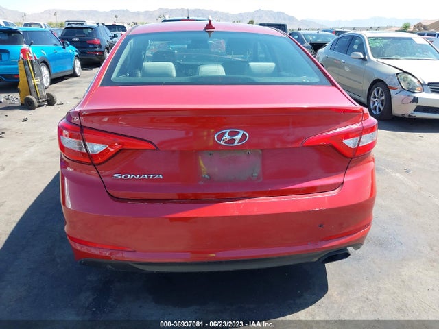 2017 HYUNDAI SONATA 2.4L VIN: 5NPE24AF2HH577055