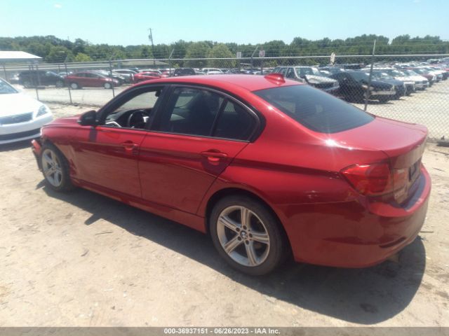WBA3B1G59ENT00691 BMW 3 Series 320i