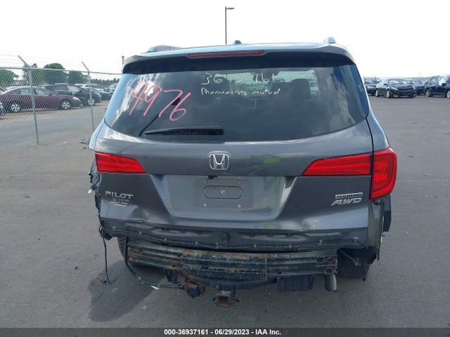 Honda Pilot Touring 2017 5FNYF6H93HB020022 Image 9
