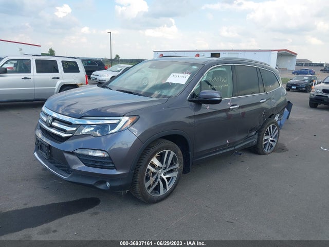 Honda Pilot Touring 2017 5FNYF6H93HB020022 Image 2