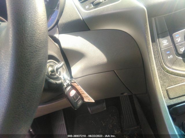 Hyundai ELANTRA SE 2015 5NPDH4AE6FH642486 Image 3