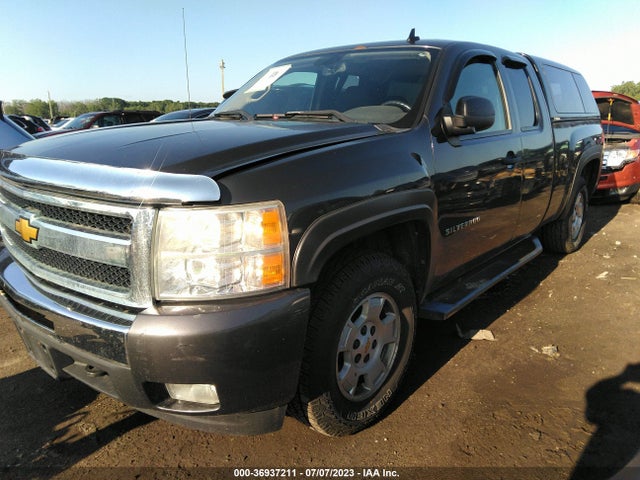 2010 CHEVROLET SILVERADO 1500 LT VIN: 1GCSKSE37AZ143316