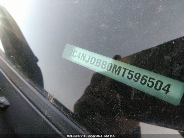 3C4NJDBB0MT596504 Jeep Compass Altitude