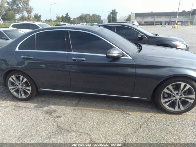 55SWF4JB3GU149545 Mercedes-Benz C-class C 300