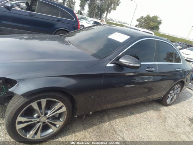55SWF4JB3GU149545 Mercedes-Benz C-class C 300