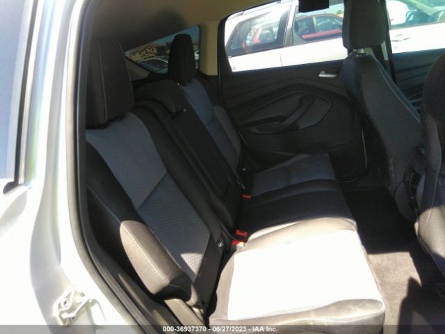 1FMCU0GD6HUE69717 Ford ESCAPE SE