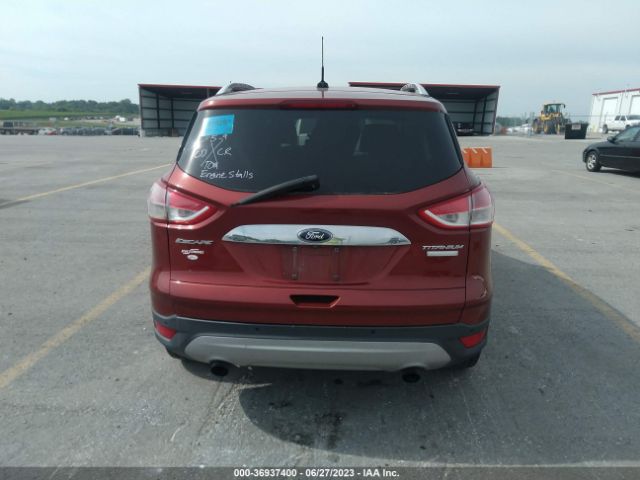 1FMCU0J93GUC79019 Ford Escape Titanium