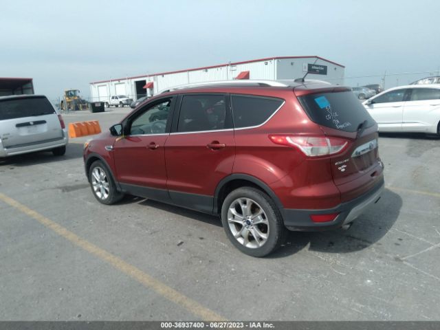 1FMCU0J93GUC79019 Ford Escape Titanium
