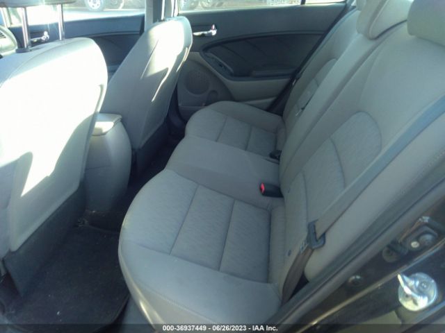 KNAFK4A6XF5426754 KIA FORTE LX