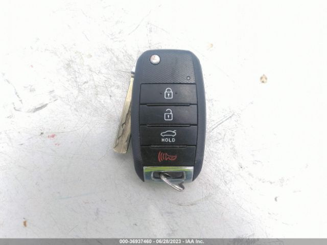 KNADM4A39E6330940 KIA RIO LX