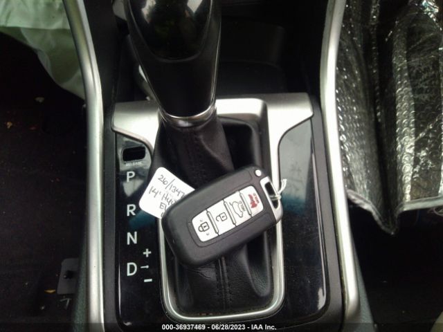 KMHD35LH7EU220240 Hyundai ELANTRA GT