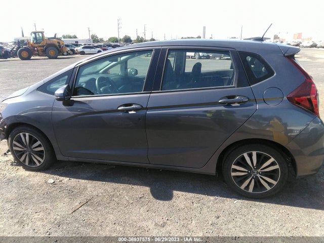Honda FIT EX 2018 3HGGK5H80JM725923 Image 15