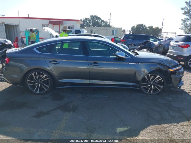 2022 Audi S5, VIN: WAUC4CF50NA033438