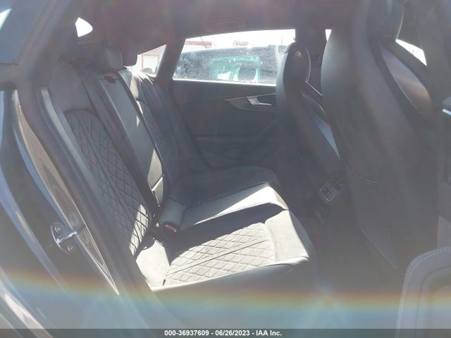 2022 Audi S5, VIN: WAUC4CF50NA033438