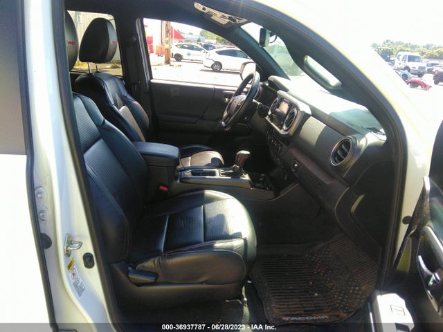 Toyota Tacoma Trd Pro 2017 5TFCZ5AN2HX064019 Image 12