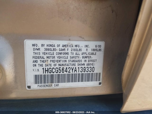 2000 HONDA ACCORD SDN LX VIN: 1HGCG5642YA139330