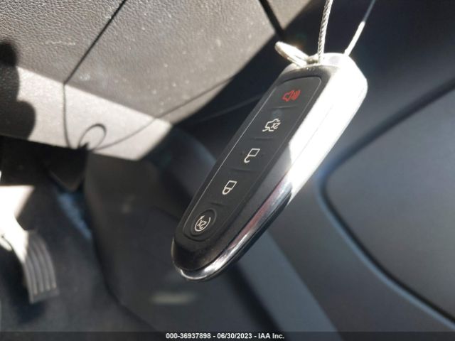 1FMCU9J9XEUC25184 Ford Escape Titanium