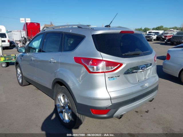 1FMCU9J9XEUC25184 Ford Escape Titanium