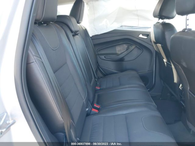 1FMCU9J9XEUC25184 Ford Escape Titanium