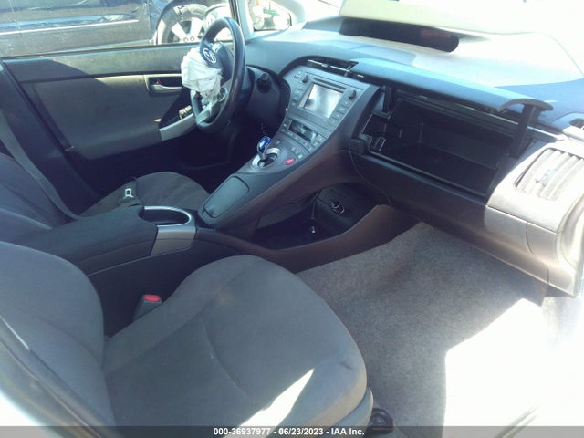 Toyota Prius Four 2015 JTDKN3DUXF0399677 Image 12