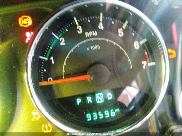 1C4BJWDG5HL733221 Jeep Wrangler Unlimited Sport