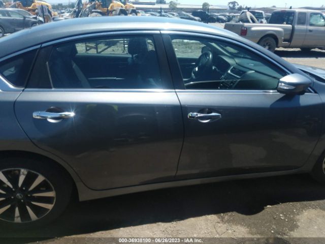 1N4AL3AP2JC155289 Nissan Altima 2.5 Sl