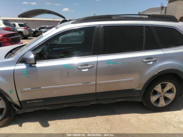 4S4BRCCC8E3275137 Subaru Outback 2.5i Premium
