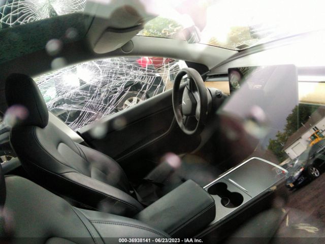 7SAYGDEF9NF373276 Tesla Model Y Performance