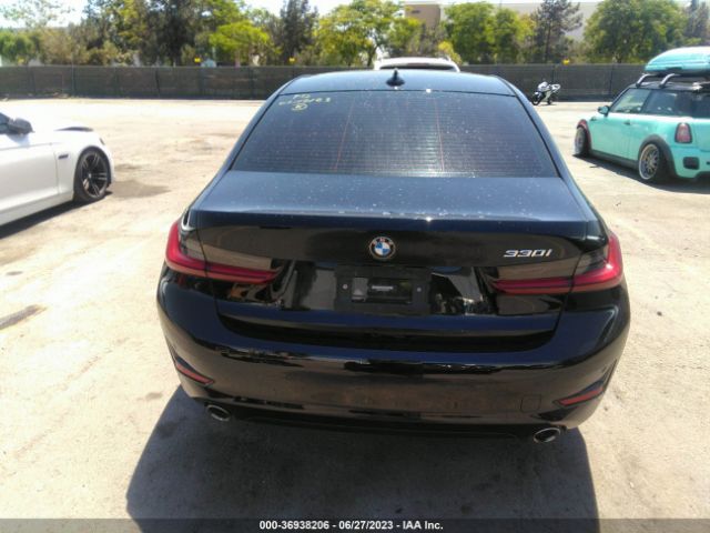3MW5R1J04N8C35429 BMW 3 Series 330i