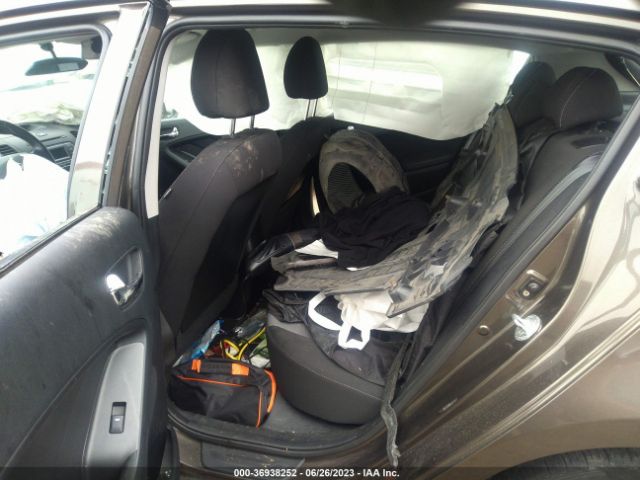 KNAFX5A84F5269313 KIA Forte 5-door Ex