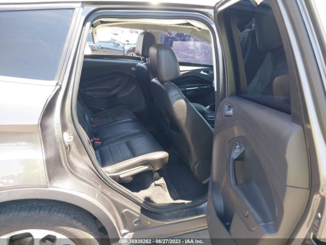 1FMCU0J93FUC61702 Ford Escape Titanium
