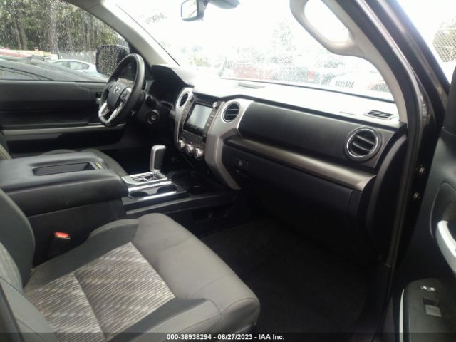 5TFEM5F14JX130685 Toyota Tundra Sr5 4.6l V8