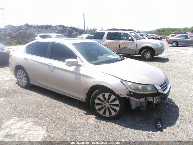 2014 1HGCR2F75EA087576 main image