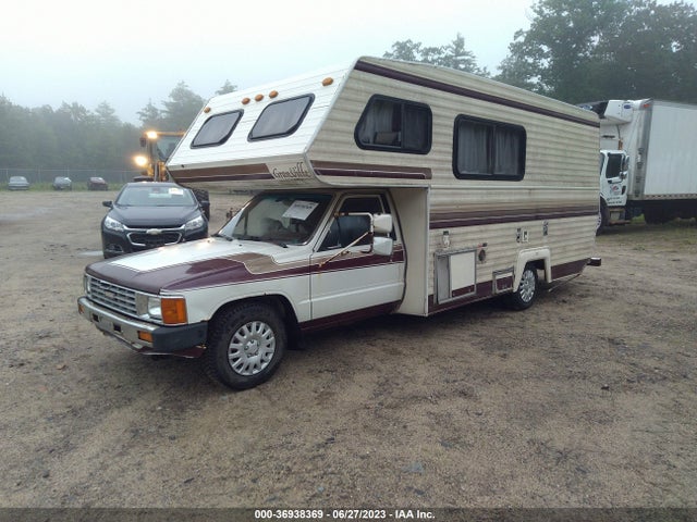 1985 TOYOTA PICKUP COMMERCIAL/CAMPER RN55 VIN: JT5RN55D0F5045285