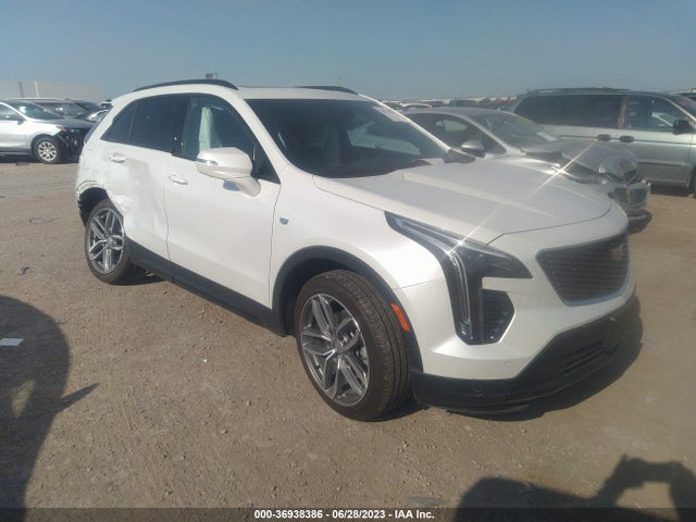 2022 Cadillac XT4, VIN: 1GYFZER49NF170083