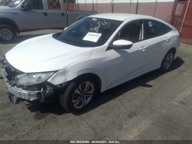 Honda Civic Sedan Lx 2018 2HGFC2F51JH540150 Image 2