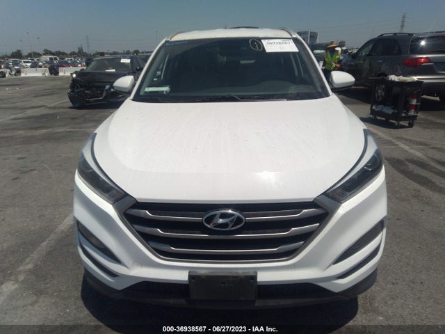 Hyundai TUCSON SEL 2018 KM8J33A49JU813471 Image 4