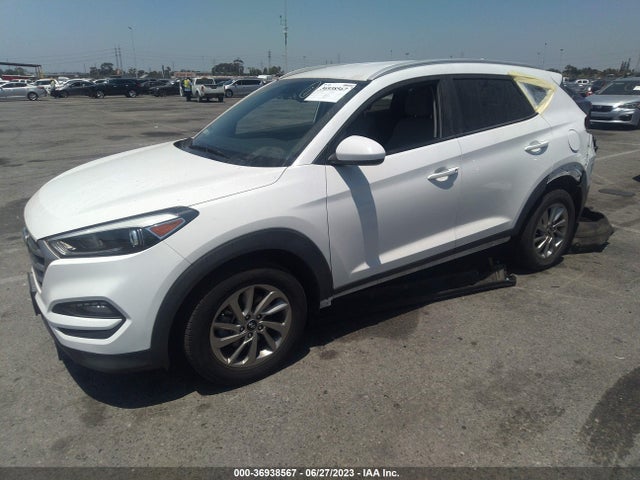 Hyundai TUCSON SEL 2018 KM8J33A49JU813471 Image 2