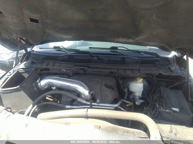 1C6RR7GT5ES269717 RAM 1500 Slt