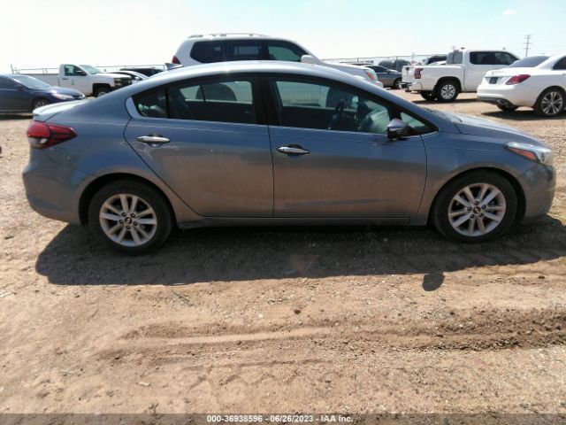 3KPFL4A71HE043348 KIA FORTE S