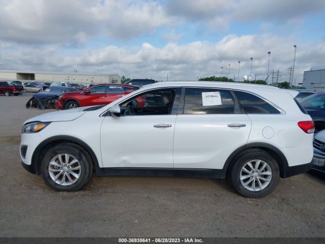 5XYPG4A32GG082697 KIA SORENTO LX