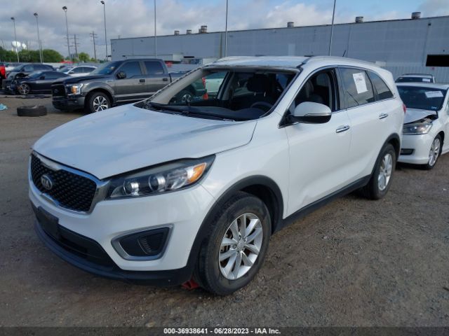 5XYPG4A32GG082697 KIA SORENTO LX
